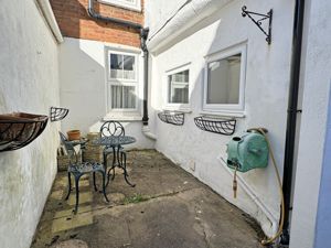 Photo 7- click for photo gallery